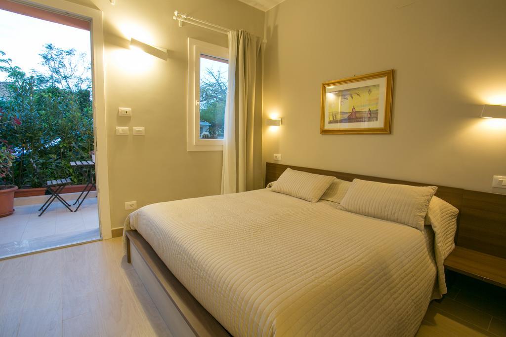 Temenos Villa By Ortigiaapartments Siraküza Dış mekan fotoğraf