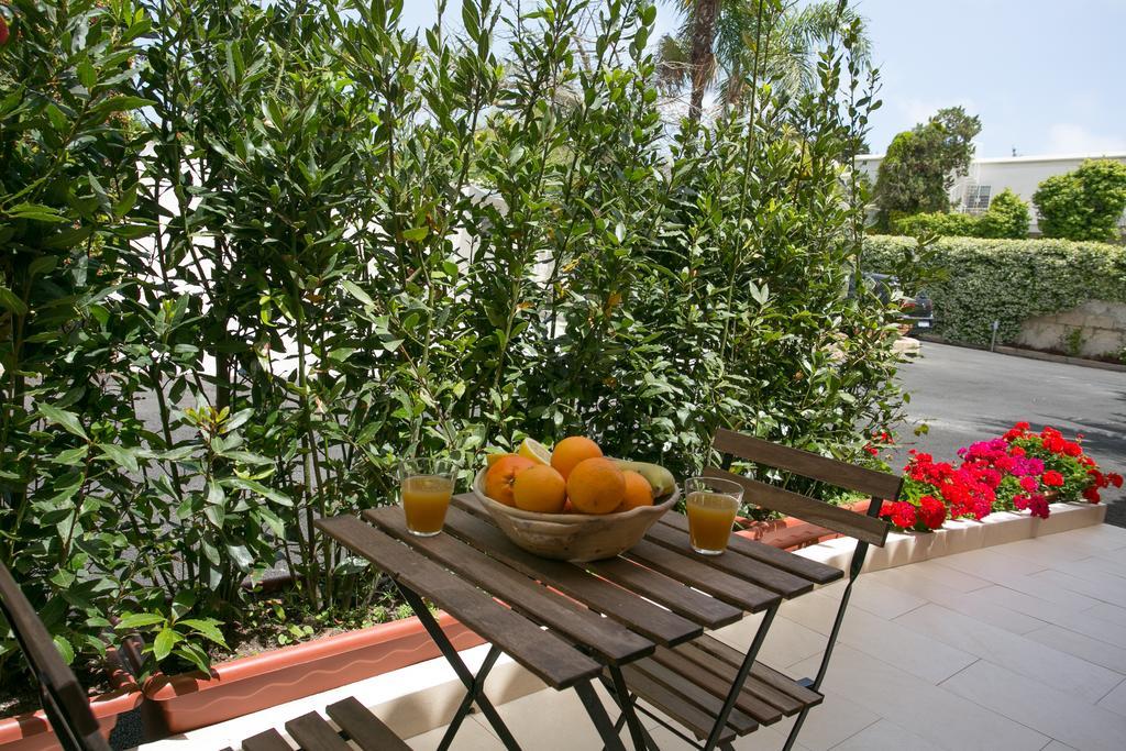Temenos Villa By Ortigiaapartments Siraküza Dış mekan fotoğraf